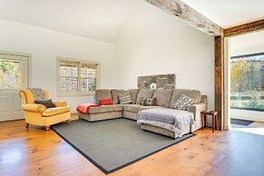 Near Okemo Slopes: Peaceful Home w/ Trail Access