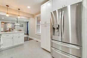 3 Mi to Dtwn: Home w/ Fenced Yard in Atlanta!