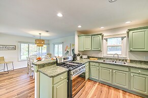 Home on Legacy Hills Golf Course w/ Patio!