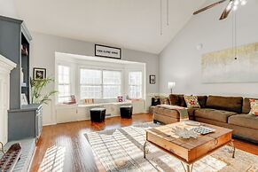 ~ 30 Mi to Atlanta - The Wellness Manor w/ Deck!