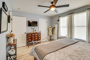 Walk to Potomac River: Colonial Virginia Retreat