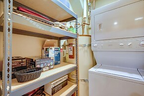 Solihaus: Ski In/ski Out Condo w/ Rooftop Hot Tub!