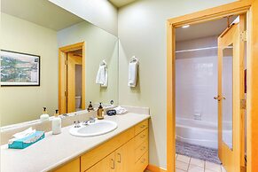 Solihaus: Ski In/ski Out Condo w/ Rooftop Hot Tub!