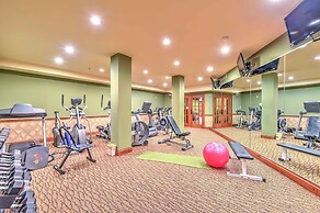 Solihaus: Ski In/ski Out Condo w/ Rooftop Hot Tub!