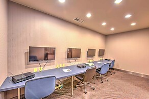 Solihaus: Ski In/ski Out Condo w/ Rooftop Hot Tub!