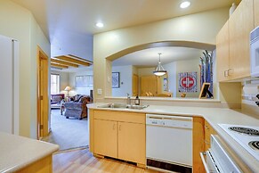Solihaus: Ski In/ski Out Condo w/ Rooftop Hot Tub!