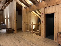 Prestigious Chalet With Views in Vanoise