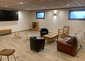 Prestigious Chalet With Views in Vanoise