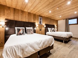 Prestigious Chalet With Views in Vanoise