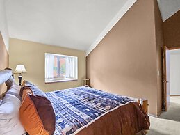 Mountain View Ski Lodge 5 Bedroom Townhouse