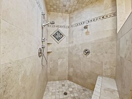 Mountain View Ski Lodge 5 Bedroom Townhouse