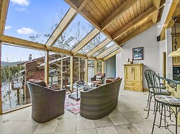 Mountain View Ski Lodge 5 Bedroom Townhouse