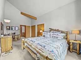 Mountain View Ski Lodge 5 Bedroom Townhouse