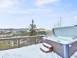 Mountain View Ski Lodge 5 Bedroom Townhouse