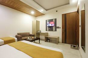 Hotel Lotus Arc