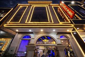 Hotel Lotus Arc