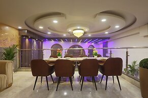 Hotel Lotus Arc