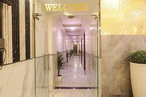 Hotel Lotus Arc