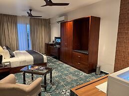 Madras Chronicle Bay Resort & Spa