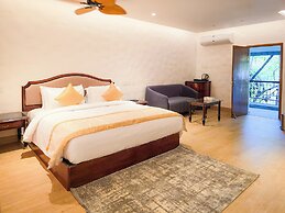 Madras Chronicle Bay Resort & Spa
