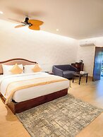 Madras Chronicle Bay Resort & Spa