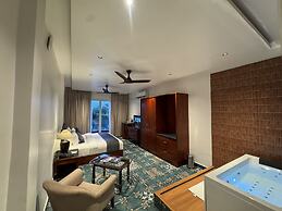 Madras Chronicle Bay Resort & Spa