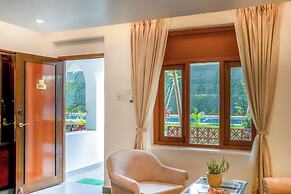 Madras Chronicle Bay Resort & Spa
