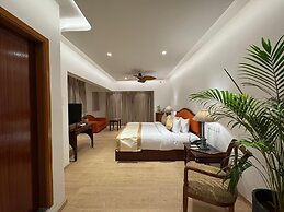 Madras Chronicle Bay Resort & Spa