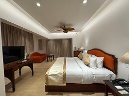 Madras Chronicle Bay Resort & Spa