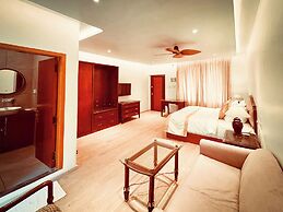 Madras Chronicle Bay Resort & Spa