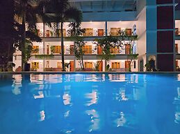 Madras Chronicle Bay Resort & Spa