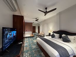 Madras Chronicle Bay Resort & Spa