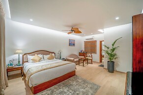 Madras Chronicle Bay Resort & Spa