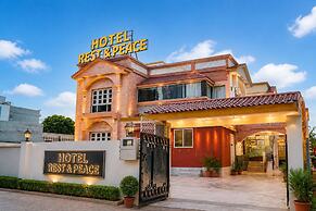 Hotel Rest & Peace, Airport