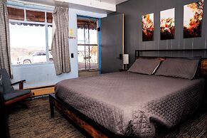 Maverick Motel and Glamp Ground