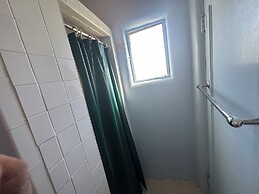 Maverick Motel and Glamp Ground