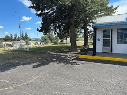 Maverick Motel and Glamp Ground