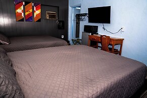 Maverick Motel and Glamp Ground