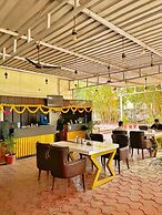 The Moonlight Resort Indore