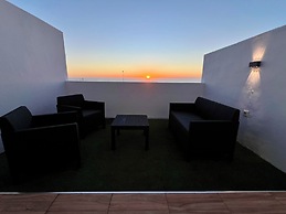 Sea View Bungalow with Communal Pool