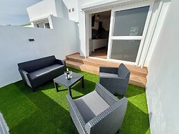 Sea View Bungalow with Communal Pool