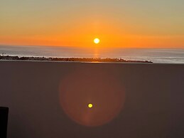 Sea View Bungalow with Communal Pool