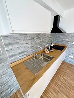 Sea View Bungalow with Communal Pool