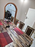 Seven Palms Executive Lodge