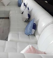 Seven Palms Executive Lodge