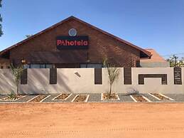 Pahotel Bed & Breakfast