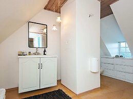 Hotel Fanobad Near Beach