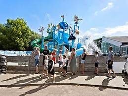 6 Person Holiday Park Home in Hesselager