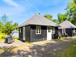 6 Person Holiday Park Home in Hesselager