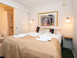 Hotel Fanobad Near Beach, Free Water Park Access